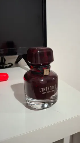 Perfume original L'interdit