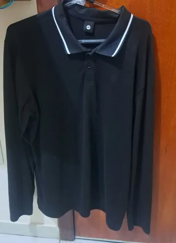 camisa gola polo de manga longa praticamente nova