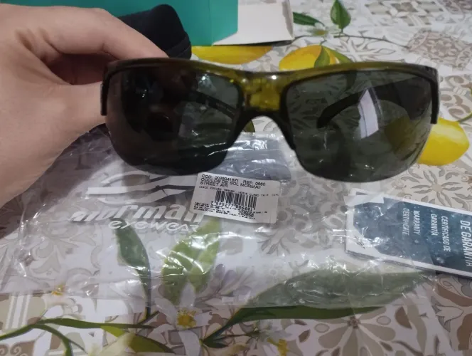 Óculos Mormaii street Air fumê novo