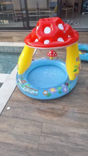 Piscina infantil inflável Cogumelo Intex