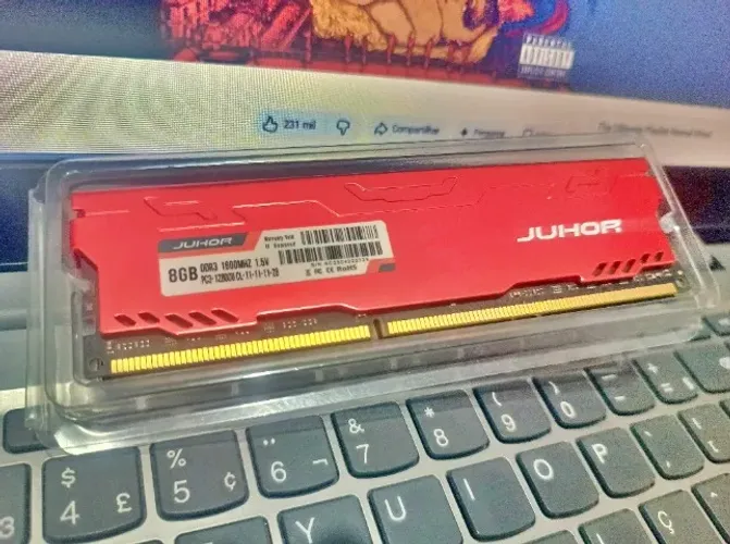 Memoria Juhor 8GB 1600Mhz DDR3 com Dissipador