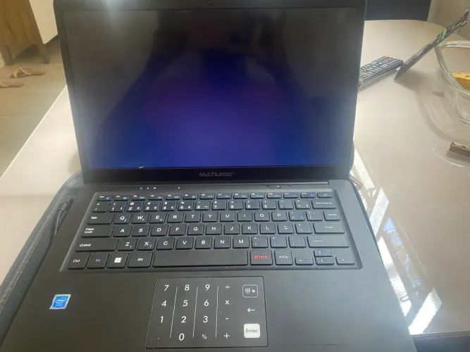 Vendo meu notebook conservado