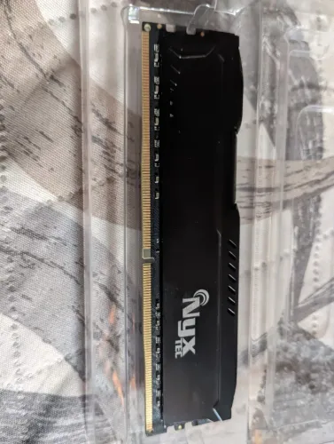 Memória RAM DDR4 16GB 3200MHz