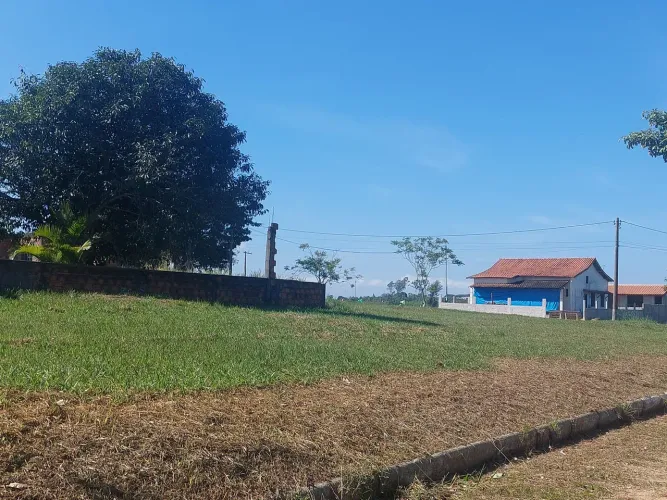 Terreno Plano no Condomínio Solar do Campo I - Iguaba Grande