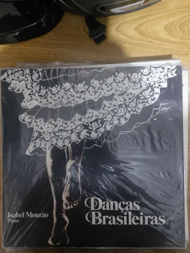 Danças brasileiras - Isabel Mourão (1978)