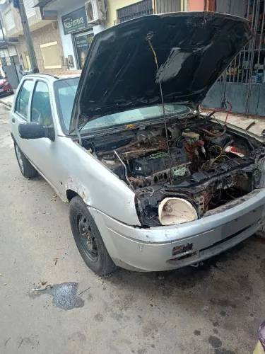Peças fiesta Streed 2003