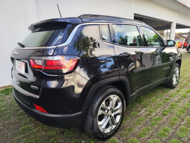 Jeep Compass Long. T270 1.3 TB 4X2 Flex AUT 2022