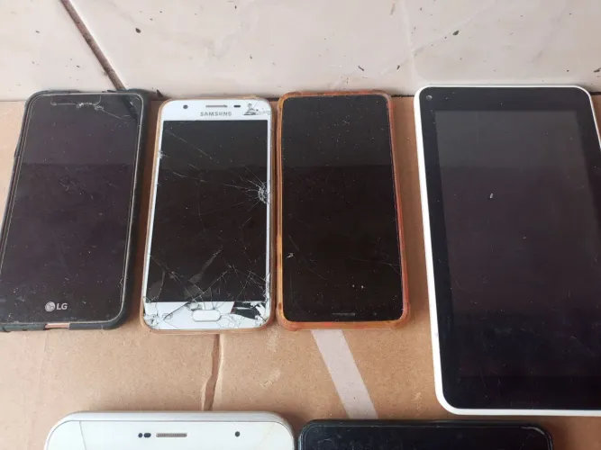 Celular e tablet 