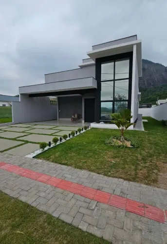 CASA PARA VENDA/ALUGUEL ALPHAVILLE MARICÁ
