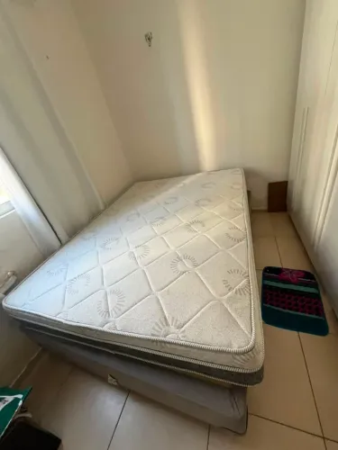 Cama box casal padrão molas ensacadas