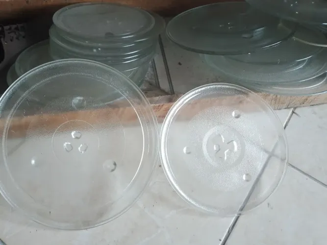 Vendo Prato de Microondas