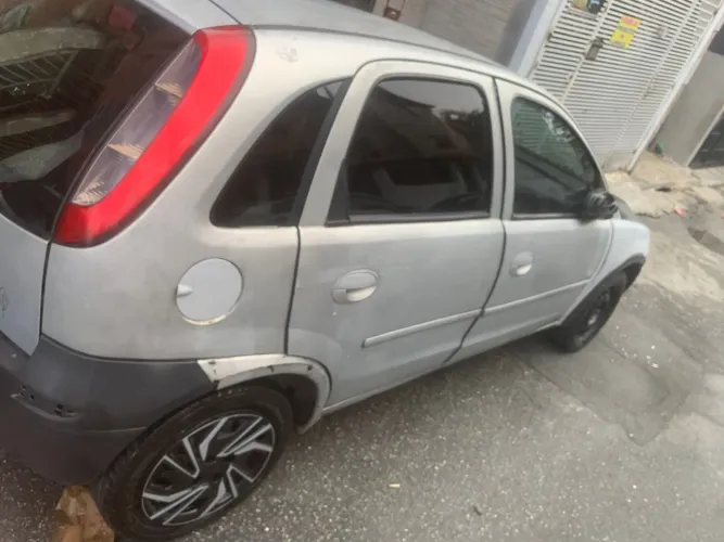 Chevrolet Corsa Hatchback 1.0 MPFI 8V 71cv 5P 2003