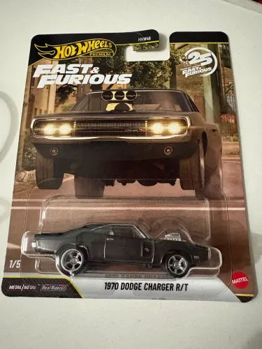 Hot Wheels Premium 1970 Dodge Charger RT Chase Fast & Furious 25 anos