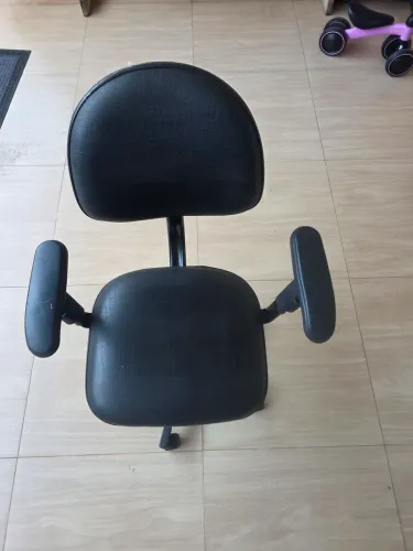 Cadeira Giratoria Ergonomica com rodinha