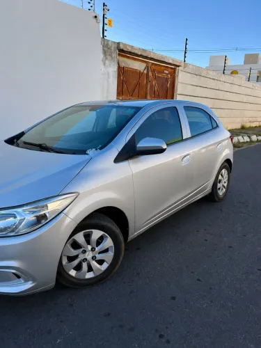 Chevrolet Onix JOY Hatch 1.0 8V Flex Mec. 4P 2018