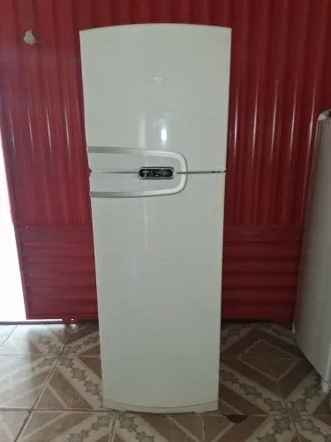 Geladeira consul frostfree grande ótima 