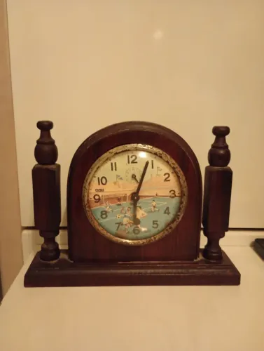 RELOGIO ANTIGO COPA DE 70