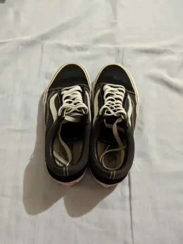 vans old skool tam 37