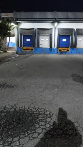 Porta Rapida frigo ate - 30° graus negativos. 