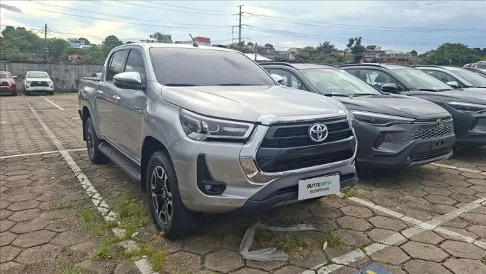 Toyota Hilux CD SRV 4X4 2.8 TDI Diesel Aut. 2024