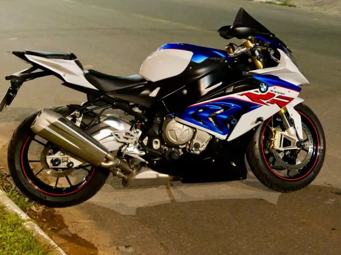 BMW S1000 RR ( tricolor)