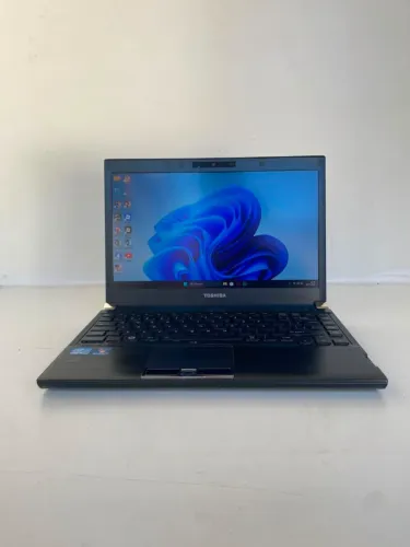 Notebook Toshiba i5 3 geração SSD 120gb Windows 11 Bateria Boa