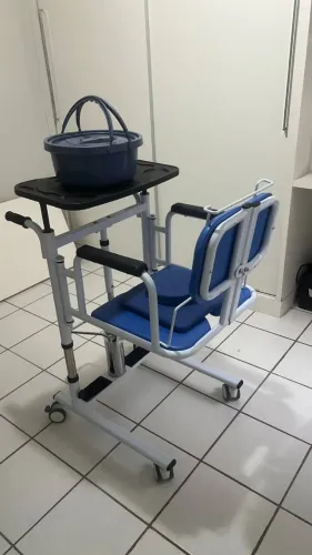 Cadeira de Transferência com Rodas para Banho e Apoio - Winner.Med