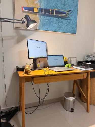Mesa Home Office em Madeira | Estilo Moderno/Minimalista