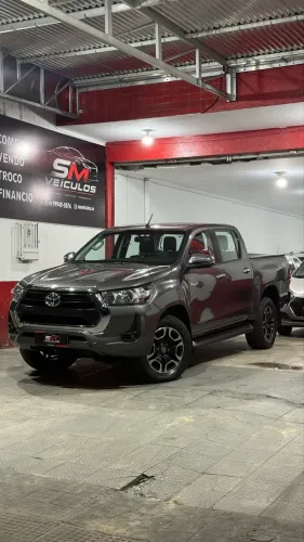 Toyota Hilux CD SRV 4X4 2.8 TDI Diesel Aut. 2021