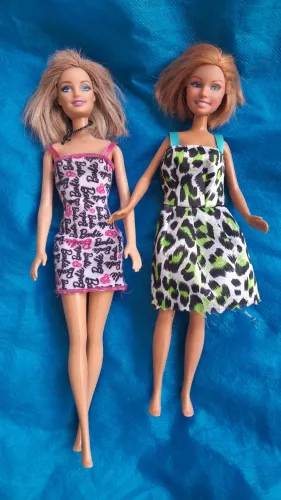 2 bonecas barbie por 15 Reais