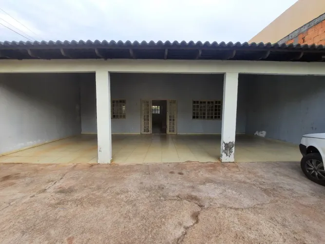 Casa Sozinha no lote- V.Pires