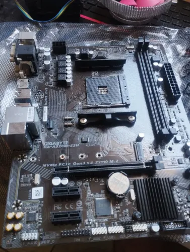 Placa mãe A320M - S2H