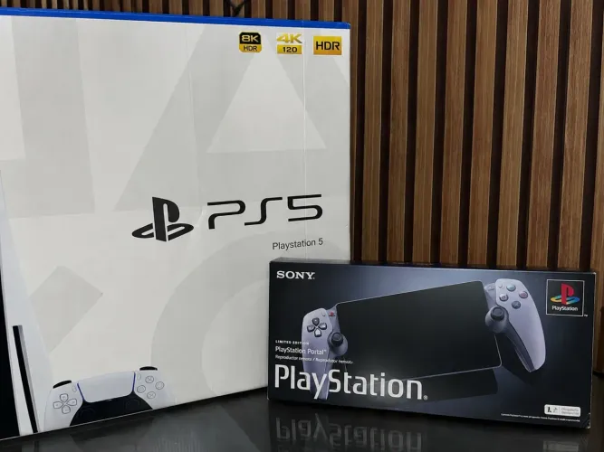 Ps5 SLIM + Ps5 portal versão 30 anos (pego celular e console)