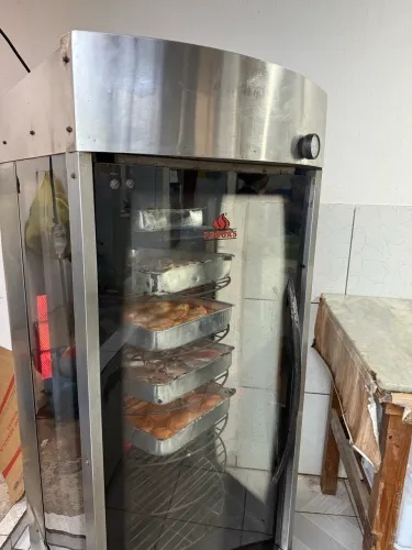 Máquina de assar frango frangueira