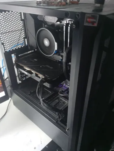 PG GAMER ÓTIMO ESTADO