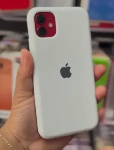 iPhone 11 no precinho pra leva logo
