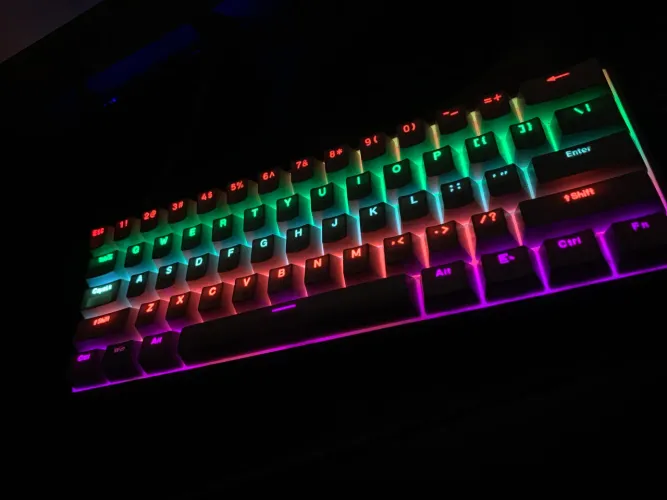 ? Teclado Mecânico Gamer Target Sherman Mini Branco V2 - RGB | Completo