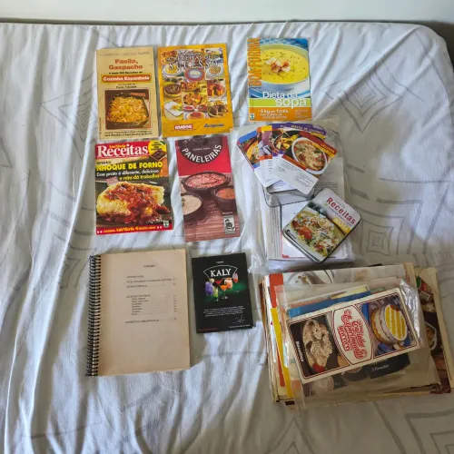 Kit revistas e livros de receitas