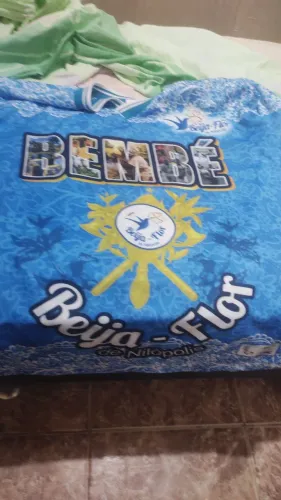 Camisa da beija flor
