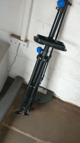 Suporte para lavar bike ( Não Envio )
