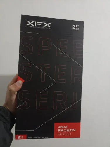 Placa de video RX 7600 8GB Founders Edition (FAVOR LER TODO O ANÚNCIO) (Parcelo no Cartão