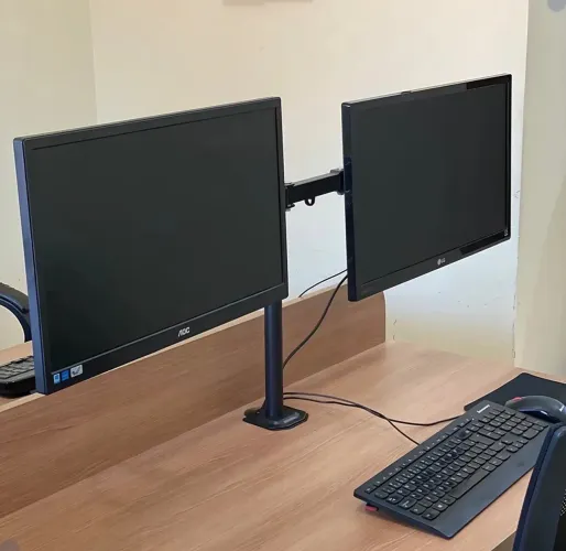 Suporte Para Monitor Articulado de Mesa 13 A 32