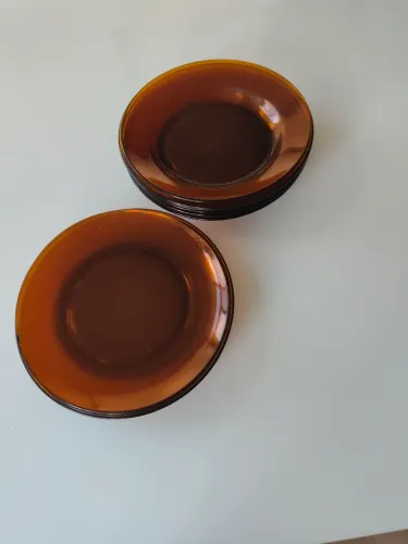 Pratos Duralex fundo/ raso marrom