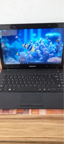Notebook Samsung NP275E