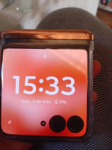 Celular para retirada de peças. 