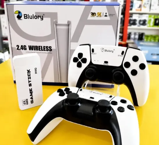 Video Game Stick M15 PRO 4k HDMI/ Plug Play, dois controles