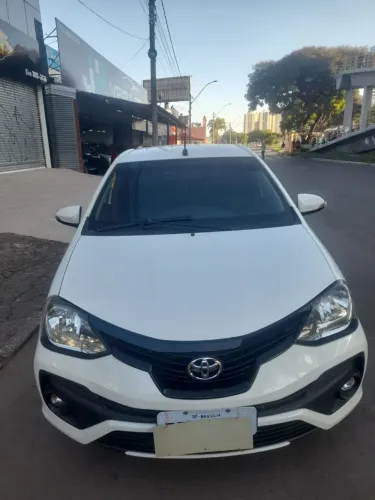 Toyota Etios X Plus 1.5 Flex 16V 5P Aut. 2019