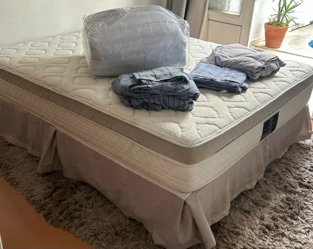 Kit Cama Quenn e complementos !