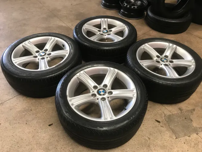 BMW - Jogo Rodas aro 17 (5x120) com pneus 