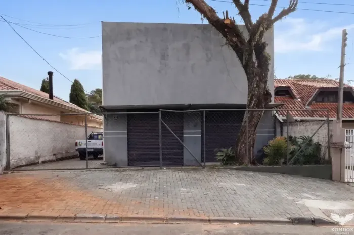Barracão/Galpão em SANTA FELICIDADE com 200m²